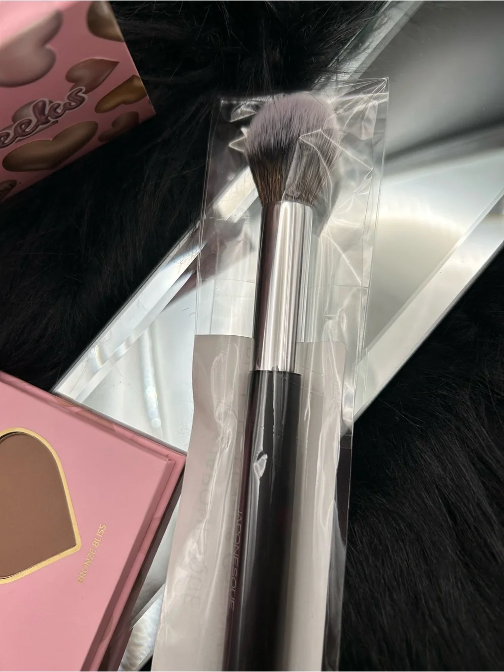 BRONZER & Contour, SWEET CHEEKS Palette & Contour Brushes Retail $49